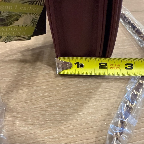 Badgley Mischka Small Pleated Crossbody Bag Vegan Leather Burgundy Plumb NWT - Picture 12 of 12